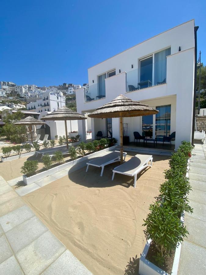 Marina Bay Suites Peschici Exterior foto